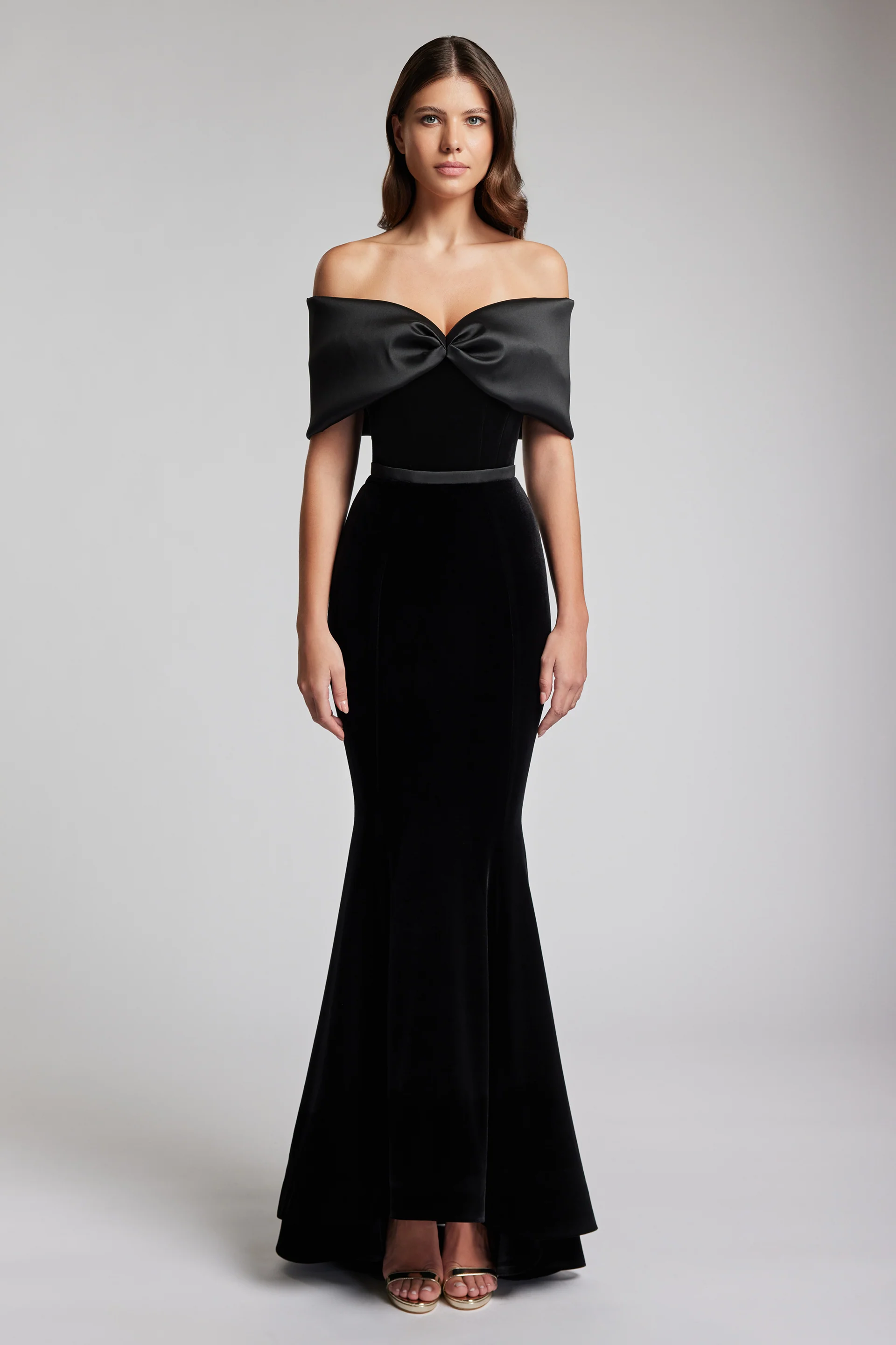 Rochie lunga din catifea cu funda de tafta Marquee CA185
