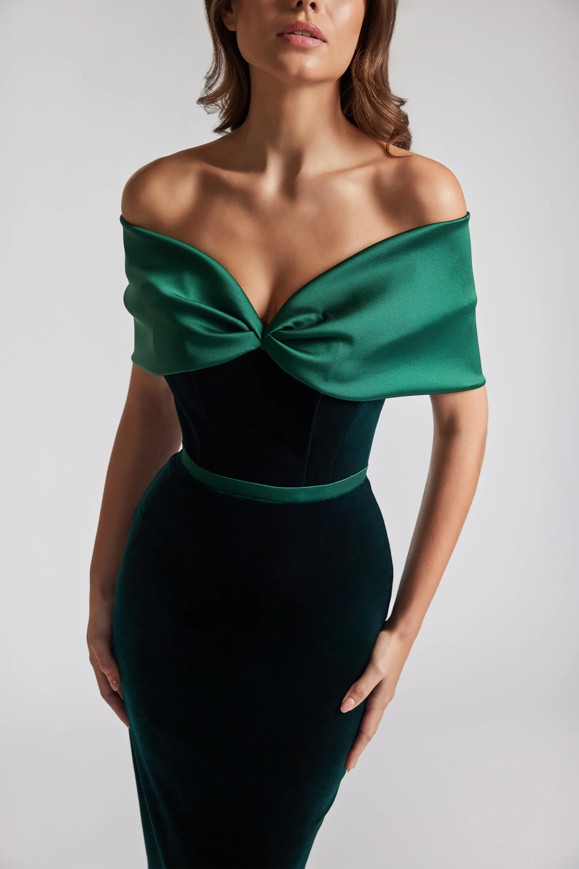 Rochie lunga din catifea cu funda de tafta Marquee CA185 - Image 4
